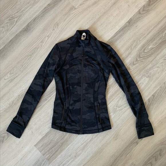 LULULEMON Define Jacket CAMO - Picture 3 of 4